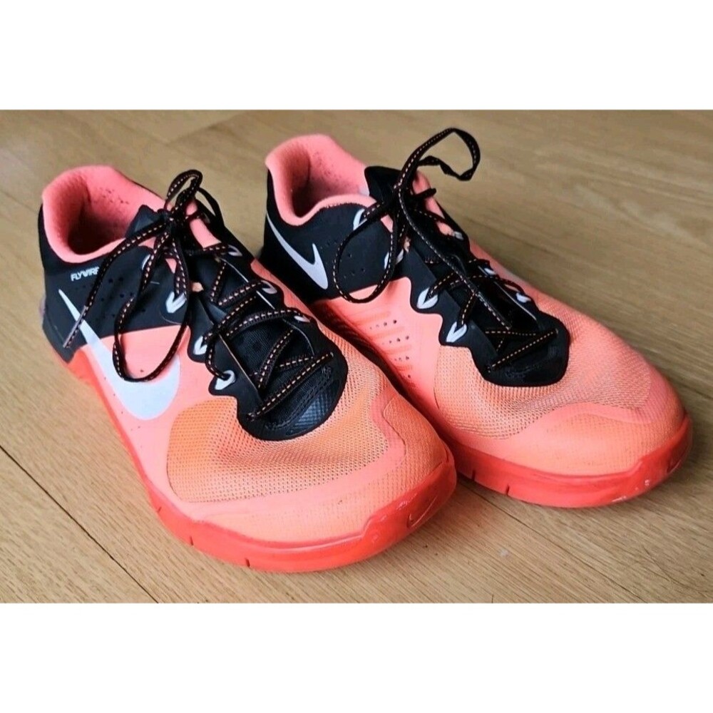 Nike Metcon 2 Flywire Training Shoes Womens Mango/Black 821913-800 Size‎ 9